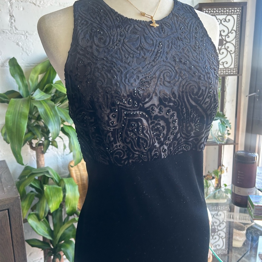 Vintage Black Velvet Dress - Picture 3 of 6